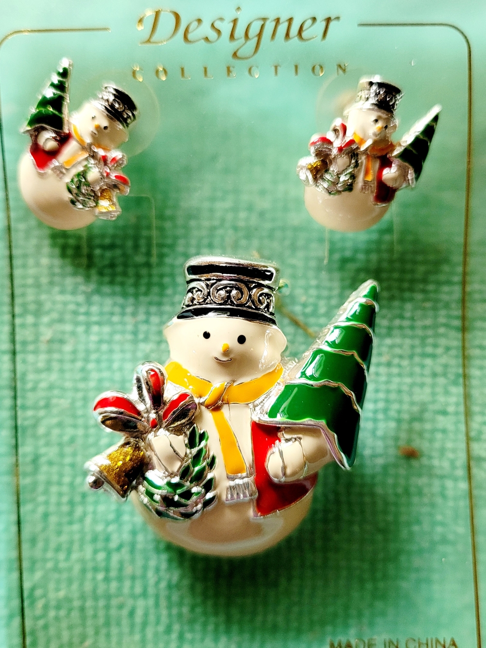 Green Snowman Earrings Set